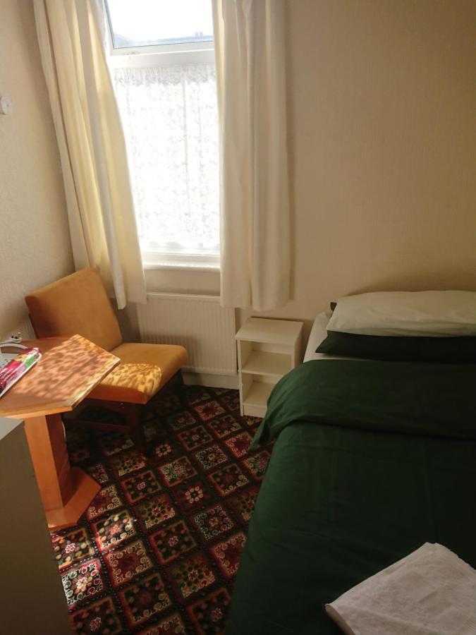 Fernlea Hotel Blackpool Bagian luar foto